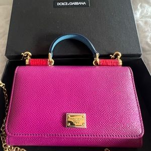 DOLCE & GABBANA
Leather Sicily Wallet on Chain